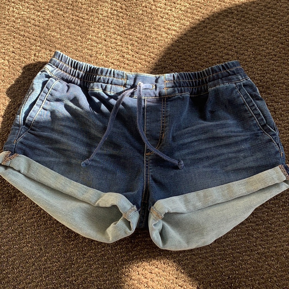 Joe’s jeans adjustable waisted shorts